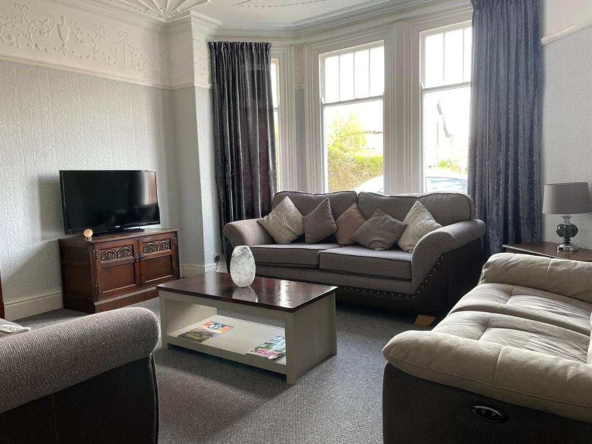 Danilton Hotel Rhôs-on-Sea Екстериор снимка