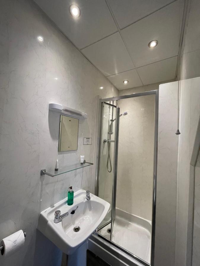Danilton Hotel Rhôs-on-Sea Екстериор снимка