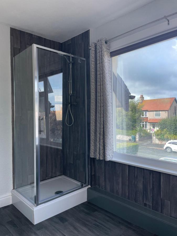 Danilton Hotel Rhôs-on-Sea Екстериор снимка